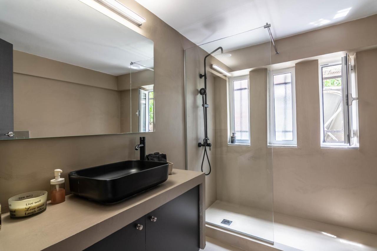 Aris Premium Accommodation Афіни Екстер'єр фото